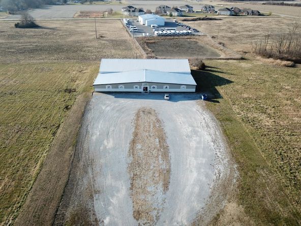 25 Veterans Dr, Harrisburg, IL 62946